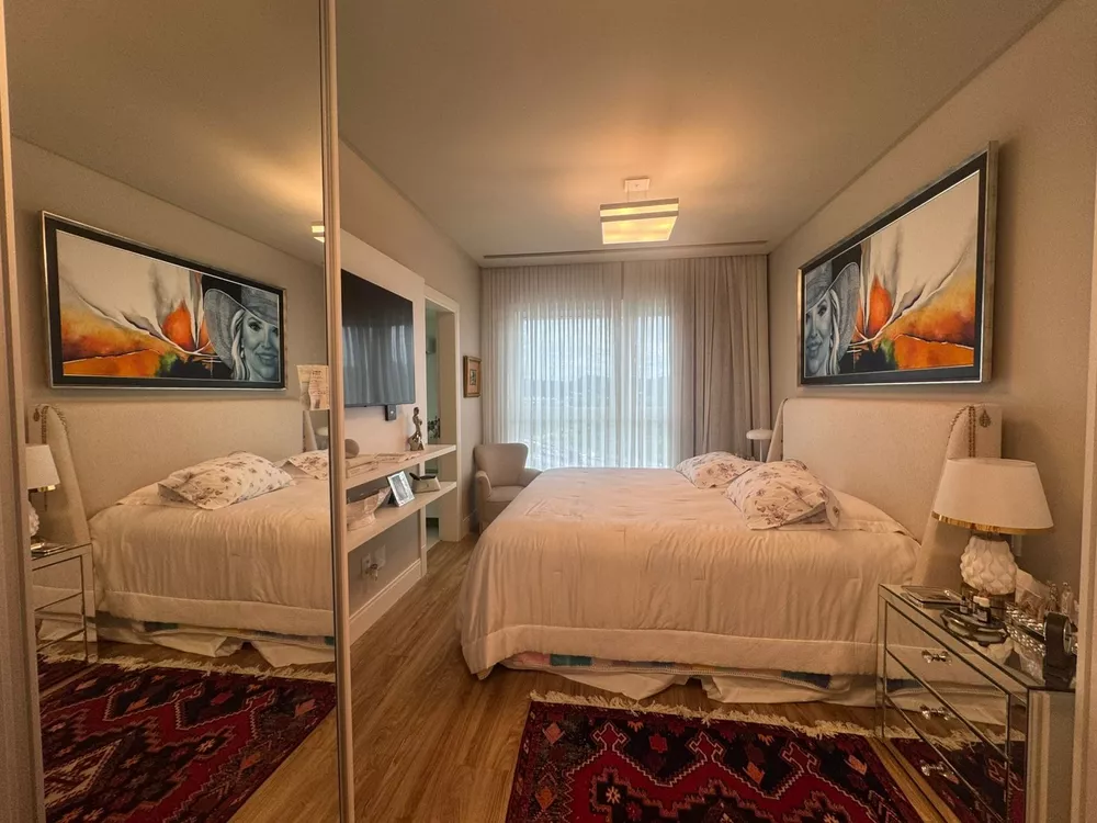 Apartamento, 4 quartos, 220 m² - Foto 2