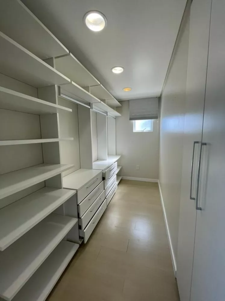 Apartamento, 3 quartos, 206 m² - Foto 8