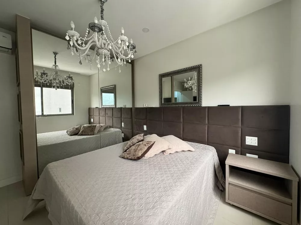 Apartamento, 3 quartos, 183 m² - Foto 1