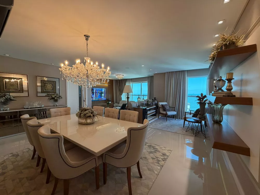 Apartamento, 4 quartos, 189 m² - Foto 1