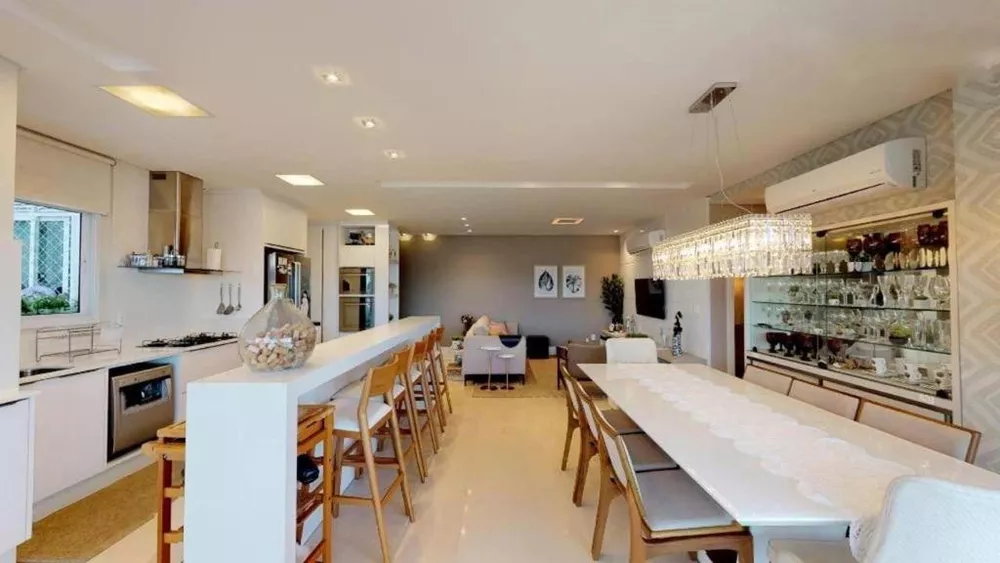 Apartamento, 3 quartos, 137 m² - Foto 2