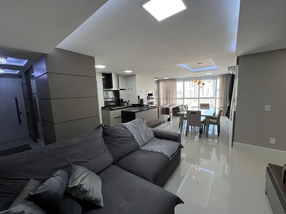 Apartamento, 3 quartos, 114 m² - Foto 2