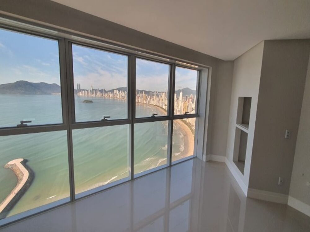 Apartamento, 3 quartos, 164 m² - Foto 2