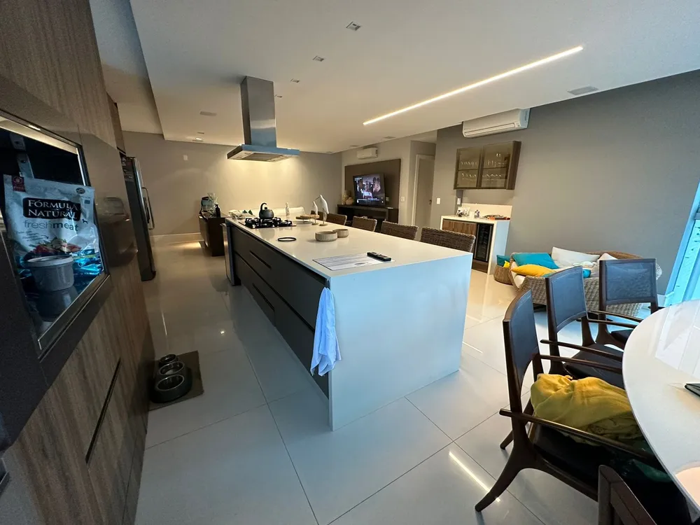 Apartamento, 3 quartos, 285 m² - Foto 2