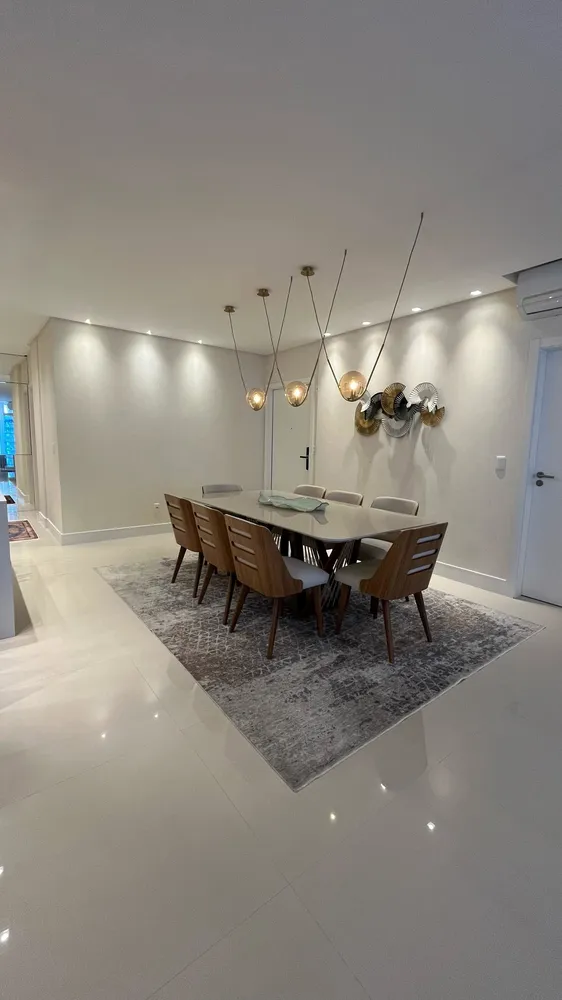 Apartamento, 3 quartos, 160 m² - Foto 2