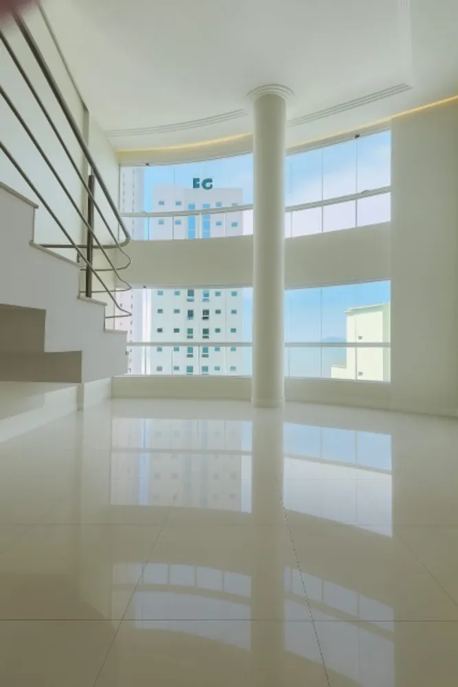 Apartamento, 4 quartos, 208 m² - Foto 2
