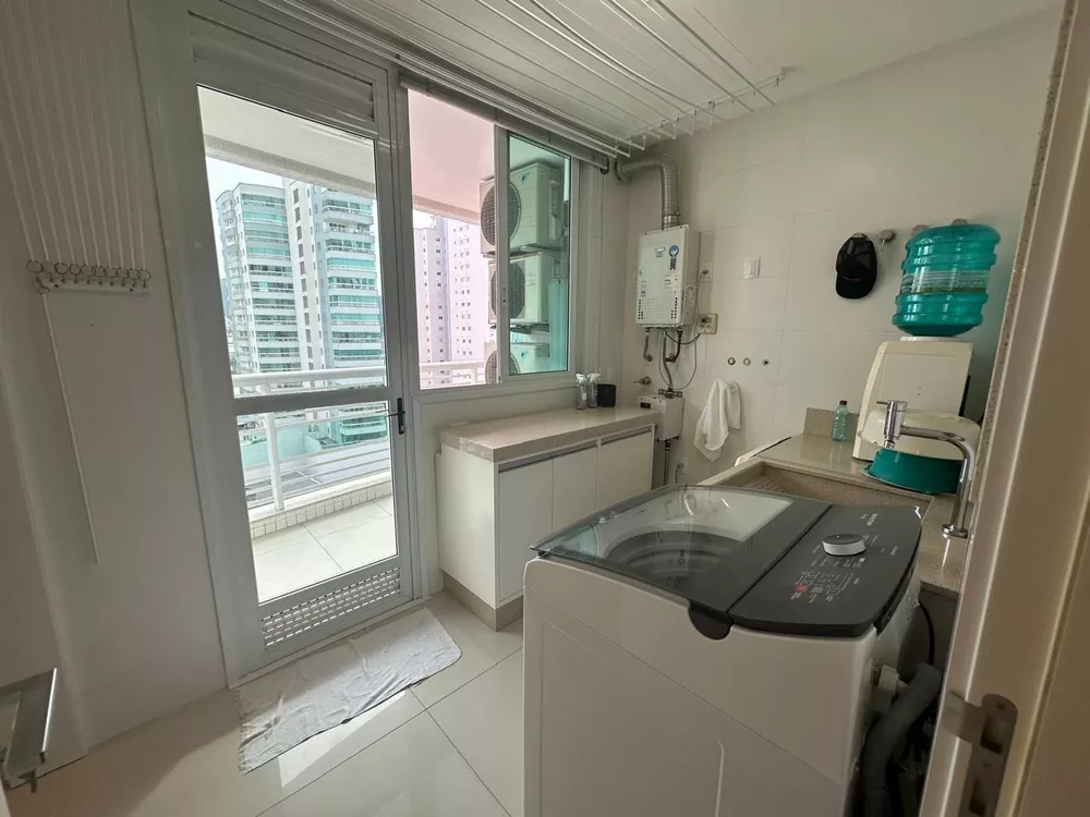 Apartamento, 3 quartos, 315 m² - Foto 3