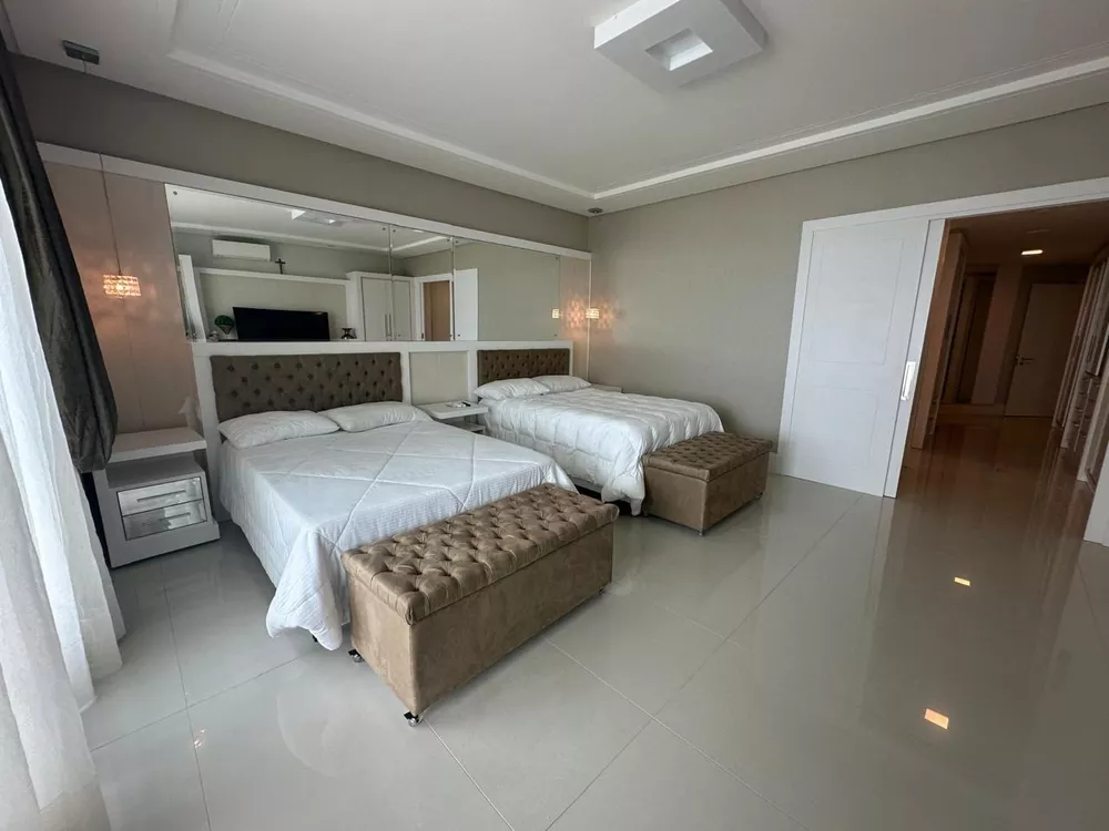 Apartamento, 3 quartos, 315 m² - Foto 4