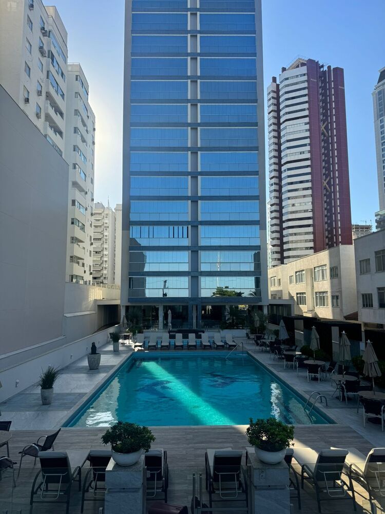 Apartamento, 4 quartos, 210 m² - Foto 2