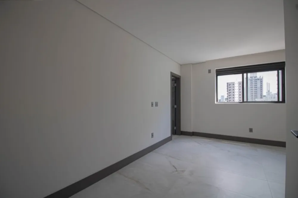 Apartamento, 3 quartos, 130 m² - Foto 2