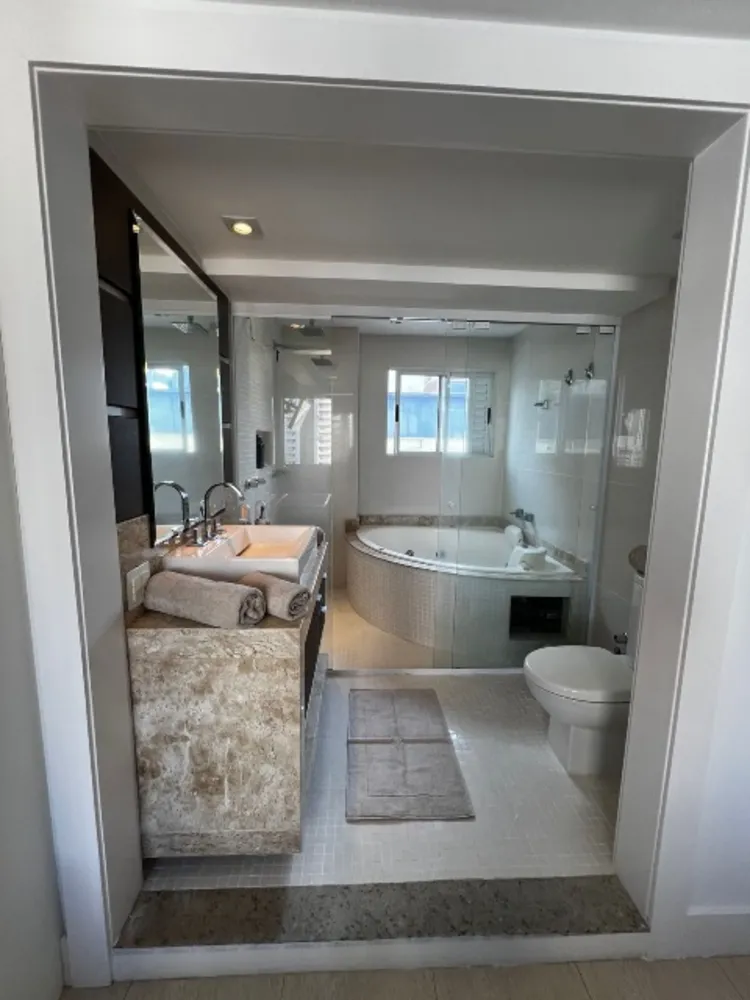 Cobertura, 3 quartos, 267 m² - Foto 7