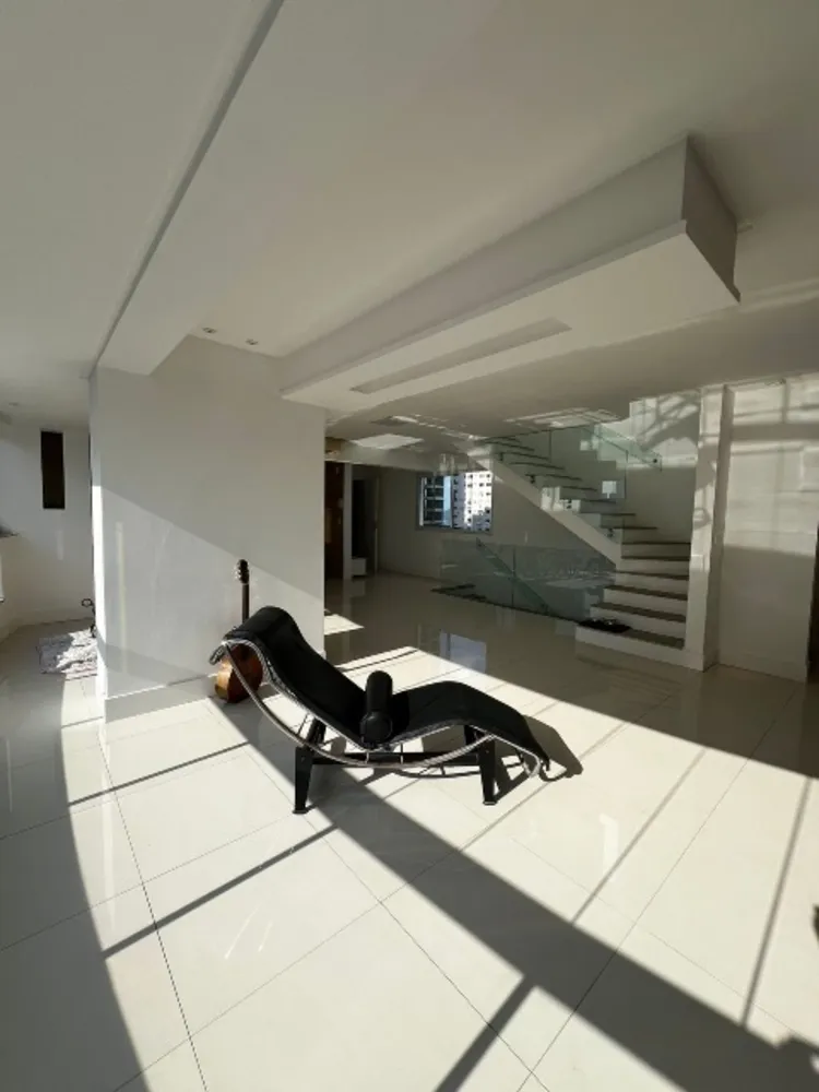 Cobertura, 3 quartos, 267 m² - Foto 8