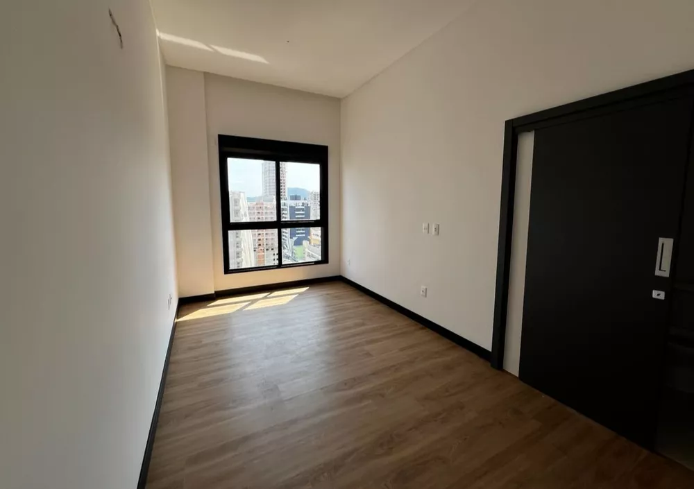 Apartamento, 4 quartos, 188 m² - Foto 4
