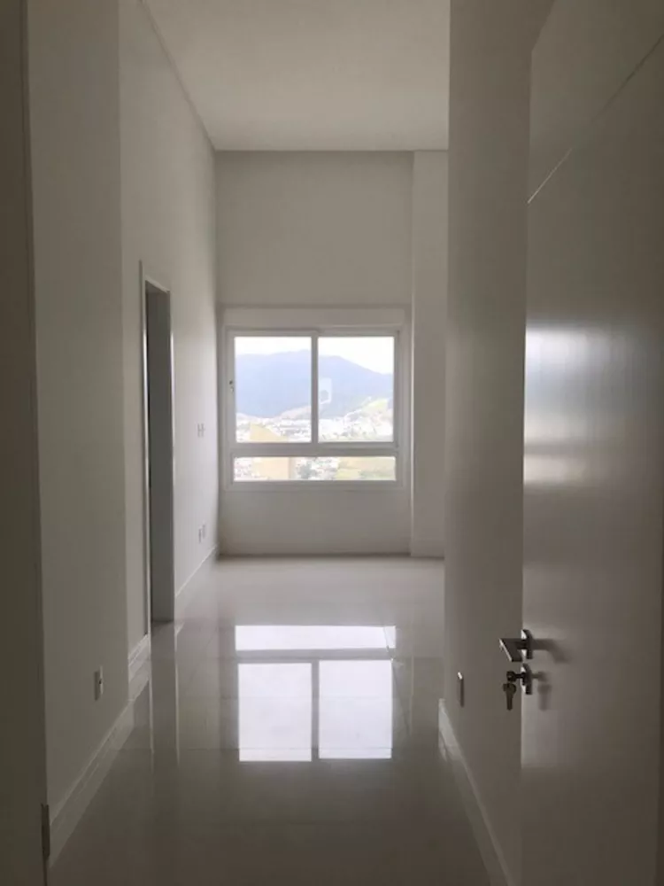 Cobertura, 4 quartos, 264 m² - Foto 6