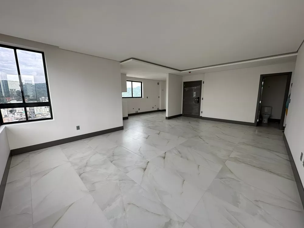 Apartamento, 3 quartos, 135 m² - Foto 3