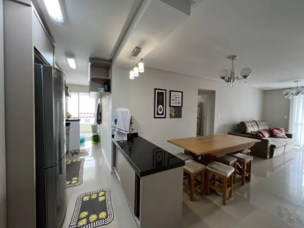 Apartamento, 3 quartos, 90 m² - Foto 1