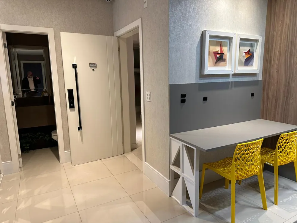 Apartamento, 3 quartos, 133 m² - Foto 1