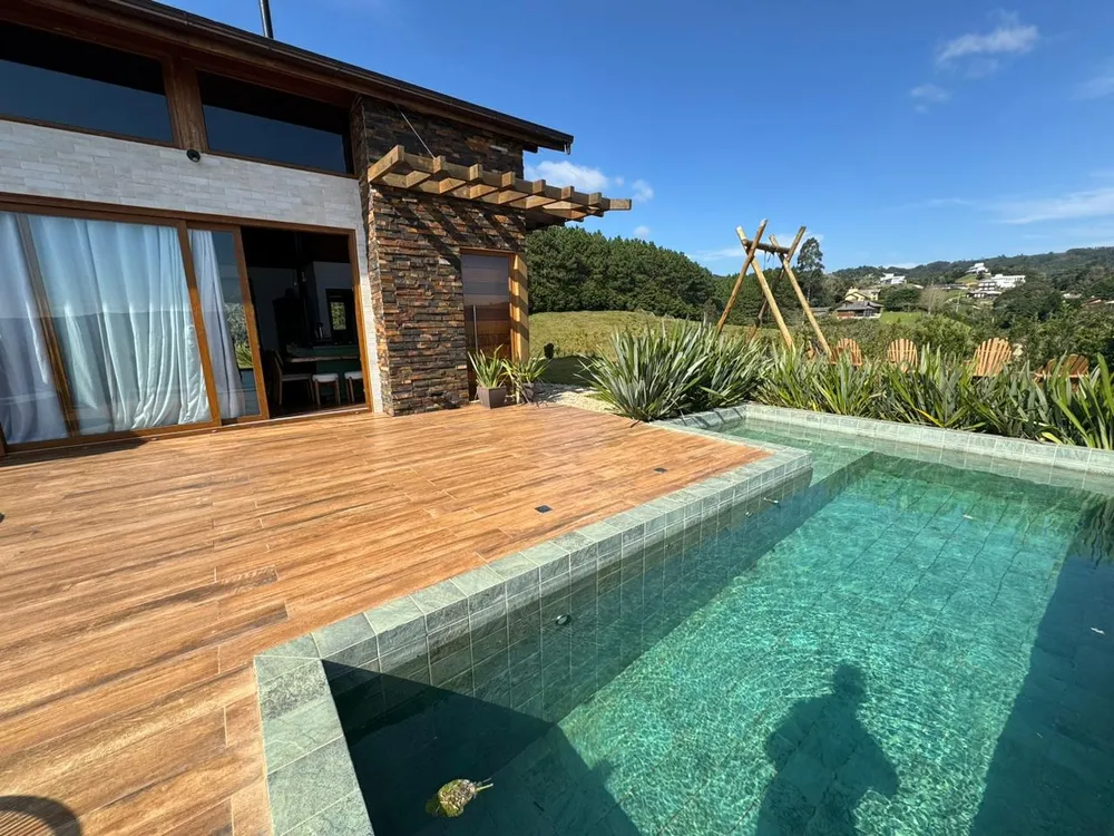 Casa, 3 quartos, 219 m² - Foto 3