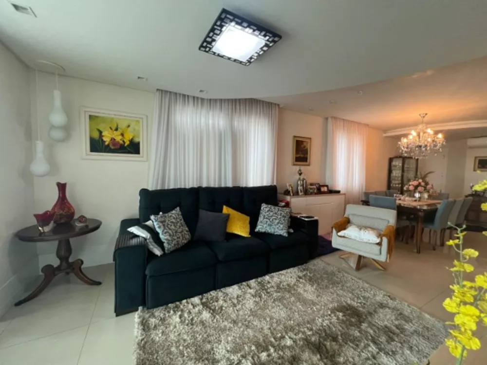 Apartamento, 3 quartos, 137 m² - Foto 2