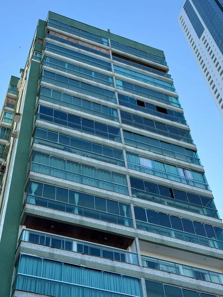 Apartamento, 3 quartos, 131 m² - Foto 2