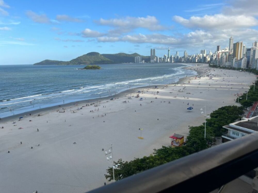 Apartamento, 3 quartos, 220 m² - Foto 2