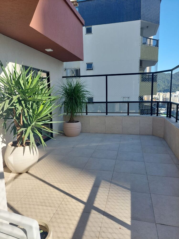 Apartamento para alugar com 2 quartos, 80m² - Foto 2