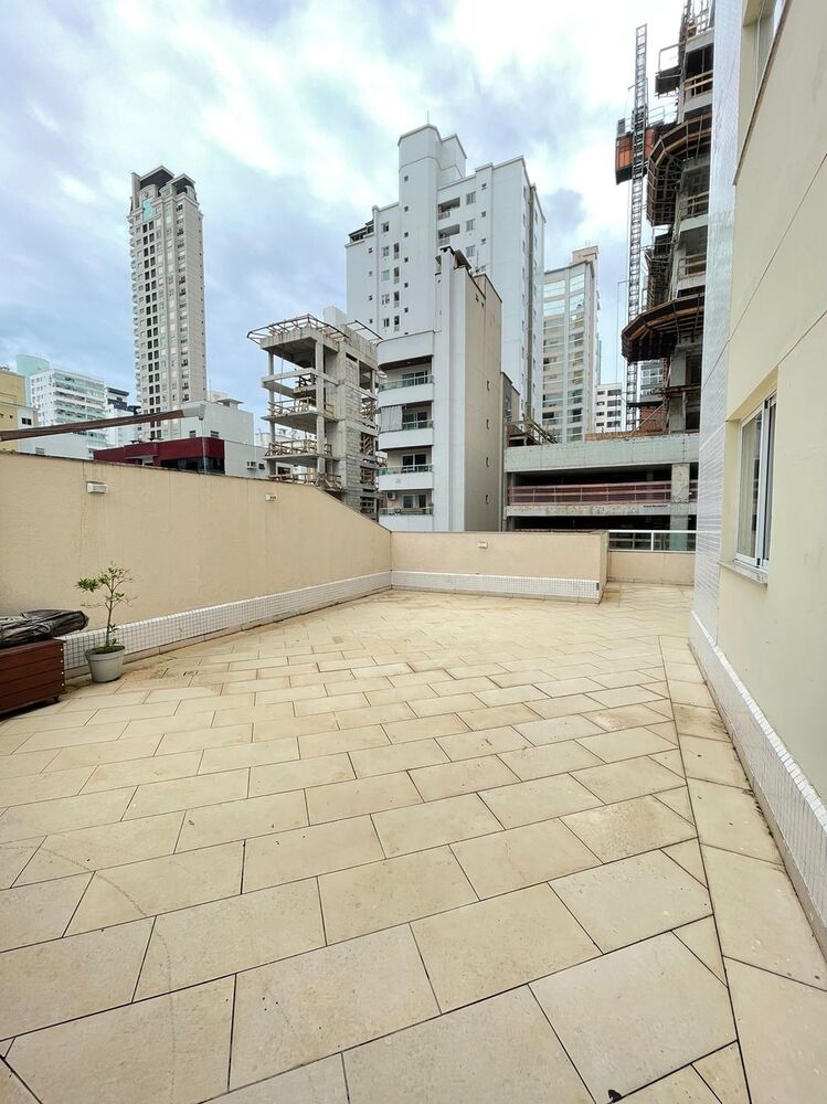 Apartamento, 3 quartos, 290 m² - Foto 3