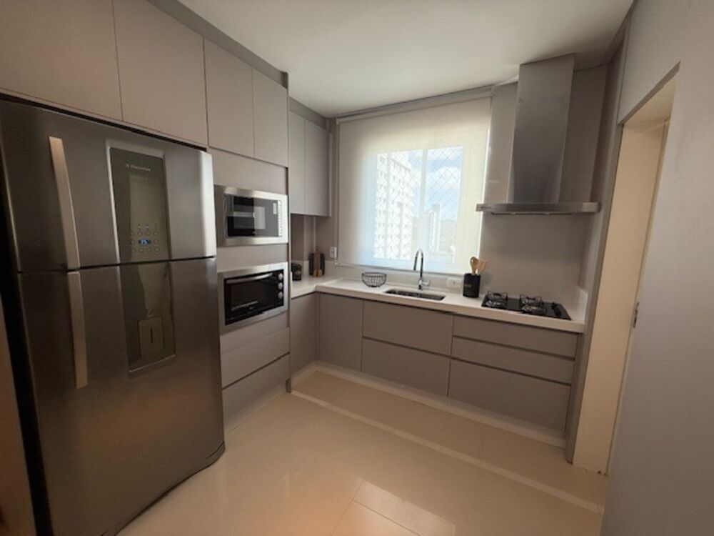 Apartamento, 3 quartos, 134 m² - Foto 1