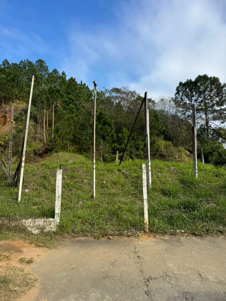 Loteamento e Condomínio - Foto 1