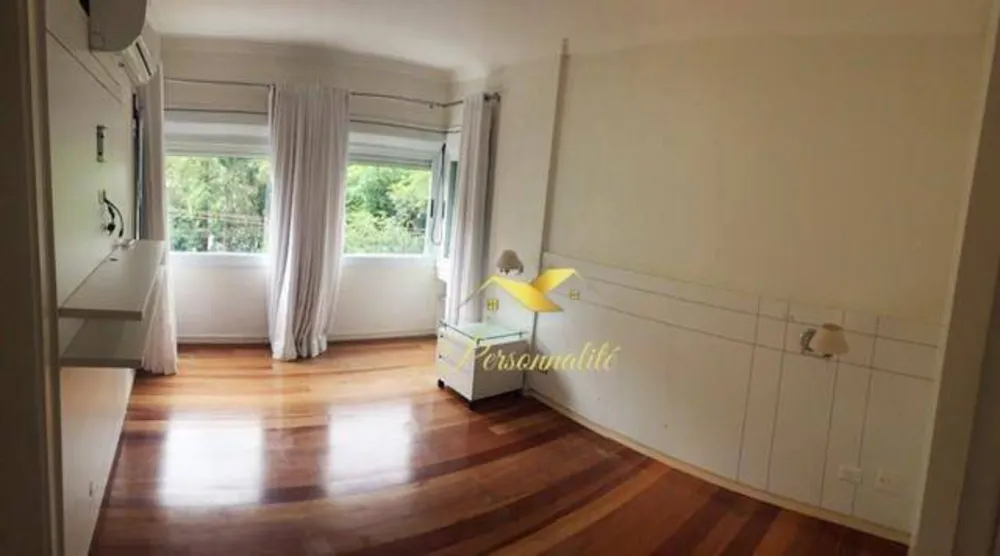 Apartamento, 3 quartos, 256 m² - Foto 2