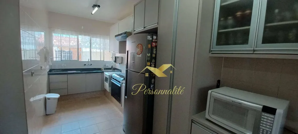 Casa, 5 quartos, 345 m² - Foto 2