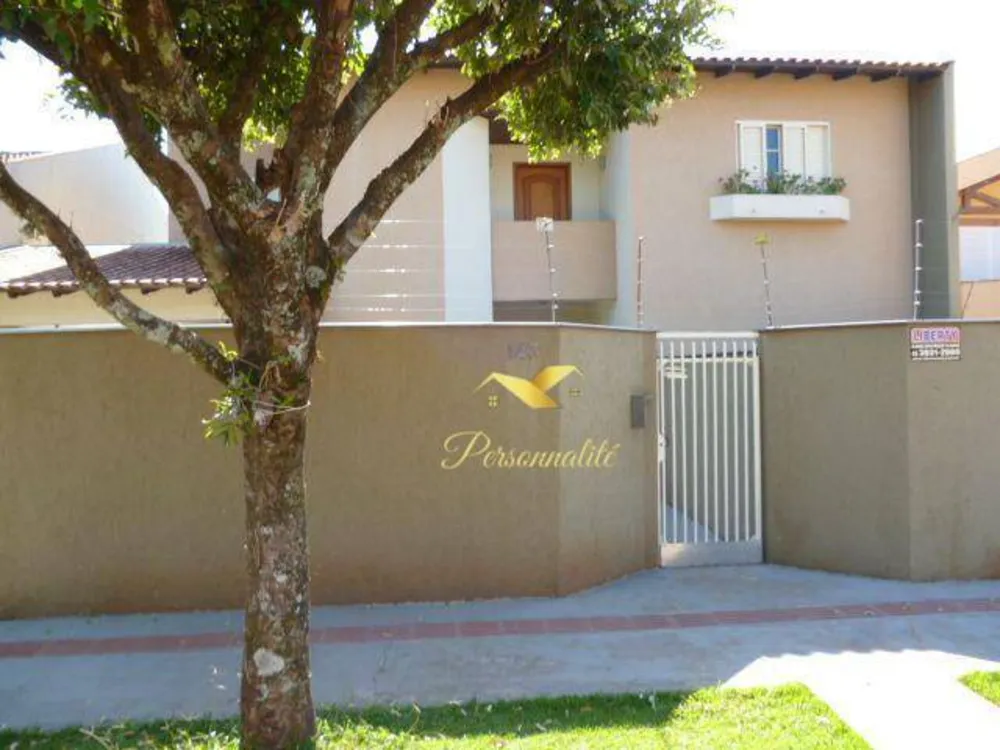 Casa, 5 quartos, 345 m² - Foto 1