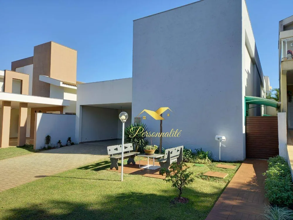 Casa, 4 quartos, 300 m² - Foto 1