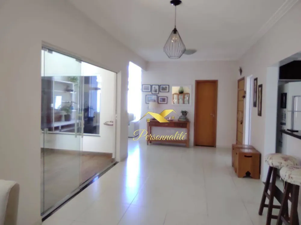 Casa, 3 quartos, 170 m² - Foto 2