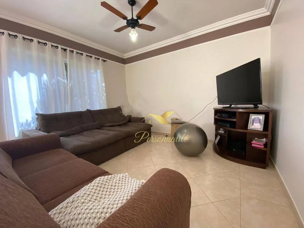 Casa, 3 quartos, 189 m² - Foto 3