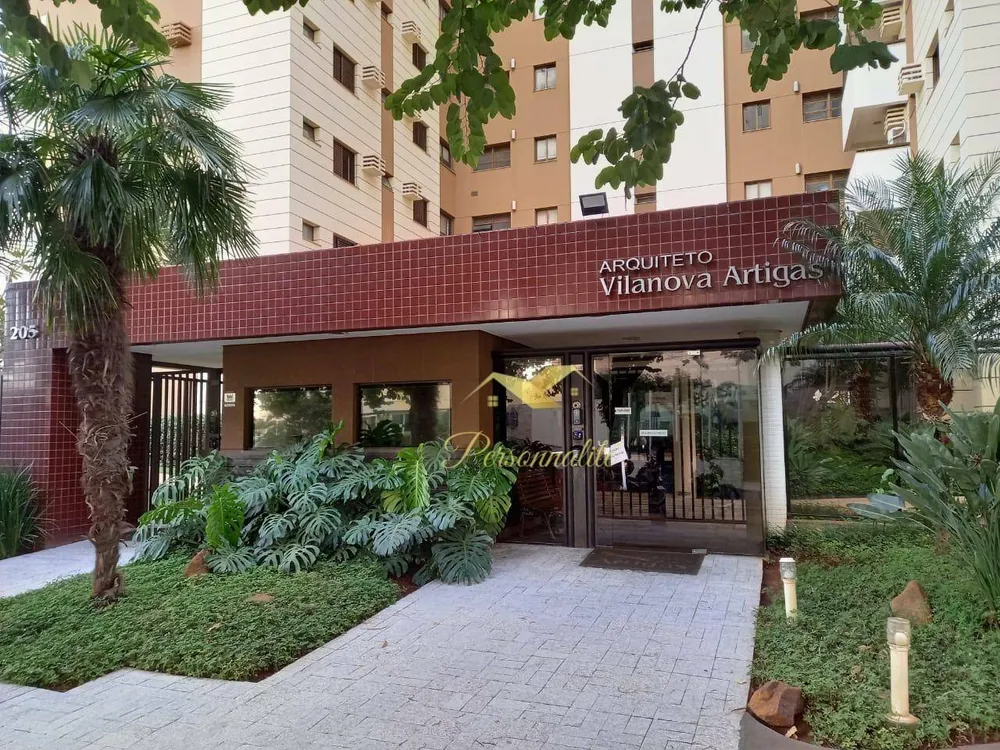 Apartamento, 3 quartos, 217 m² - Foto 1