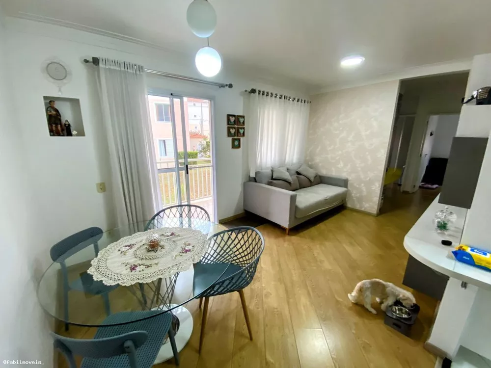 Apartamento à venda com 3 quartos - Foto 2