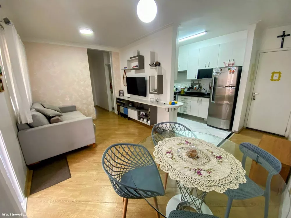 Apartamento à venda com 3 quartos - Foto 4