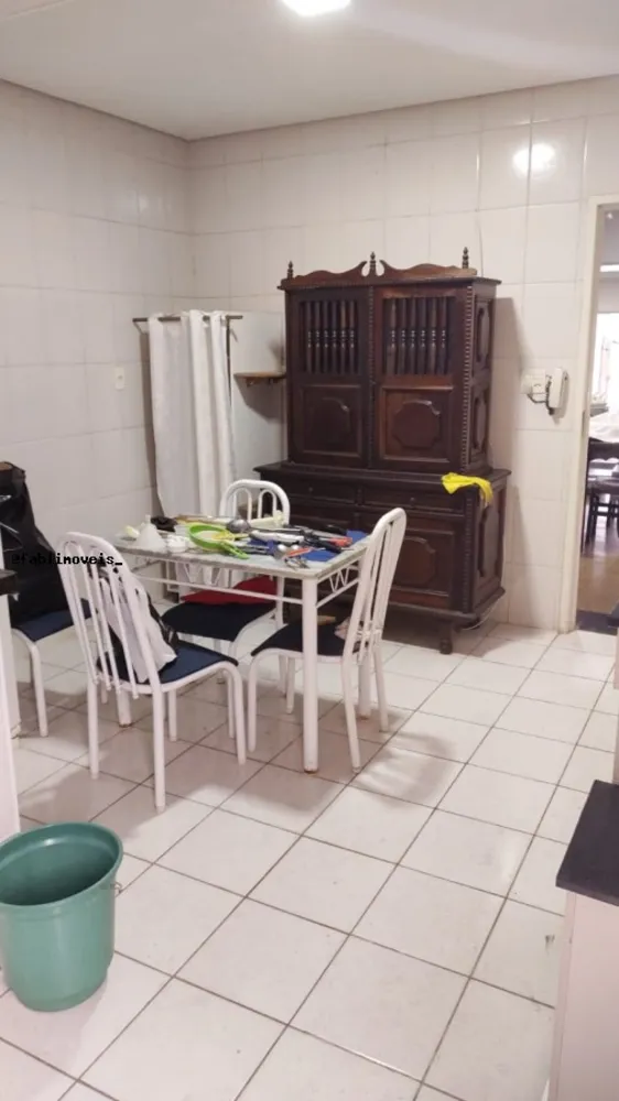 Sobrado, 5 quartos, 228 m² - Foto 4