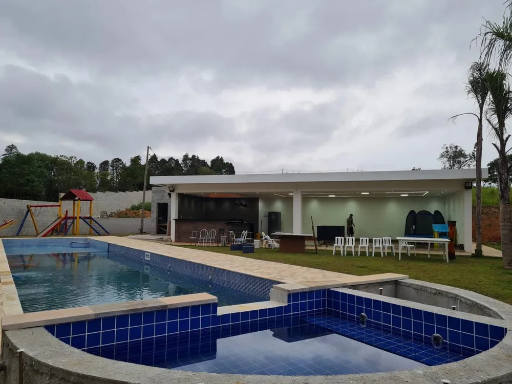 Chácara, 4 quartos, 6424 m² - Foto 1