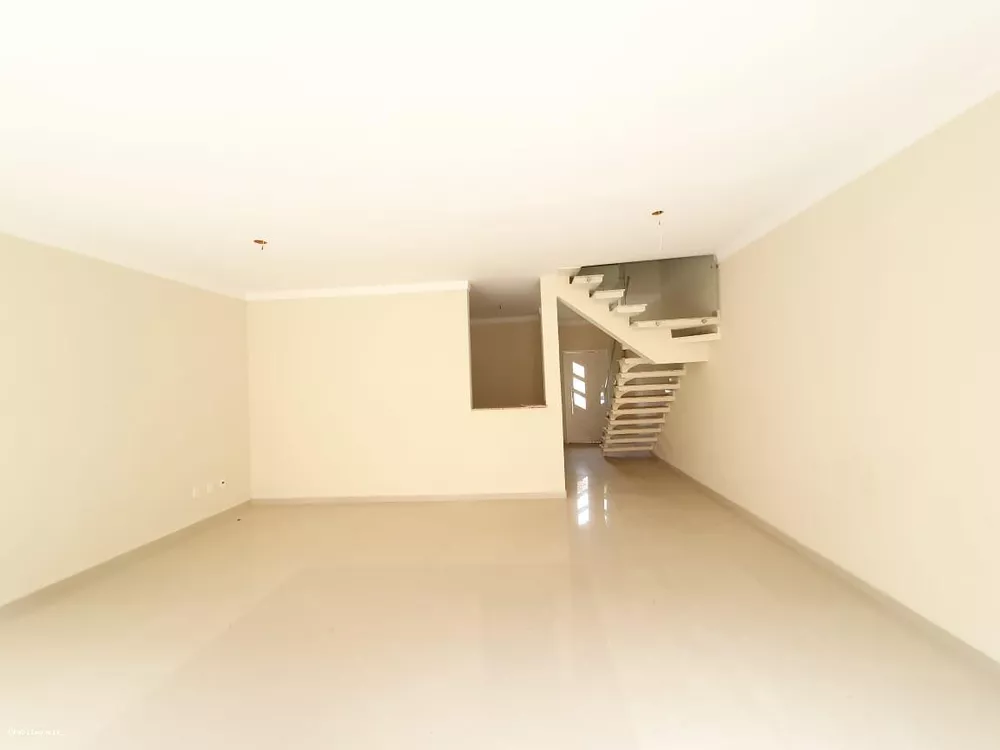 Sobrado à venda com 3 quartos, 147m² - Foto 4