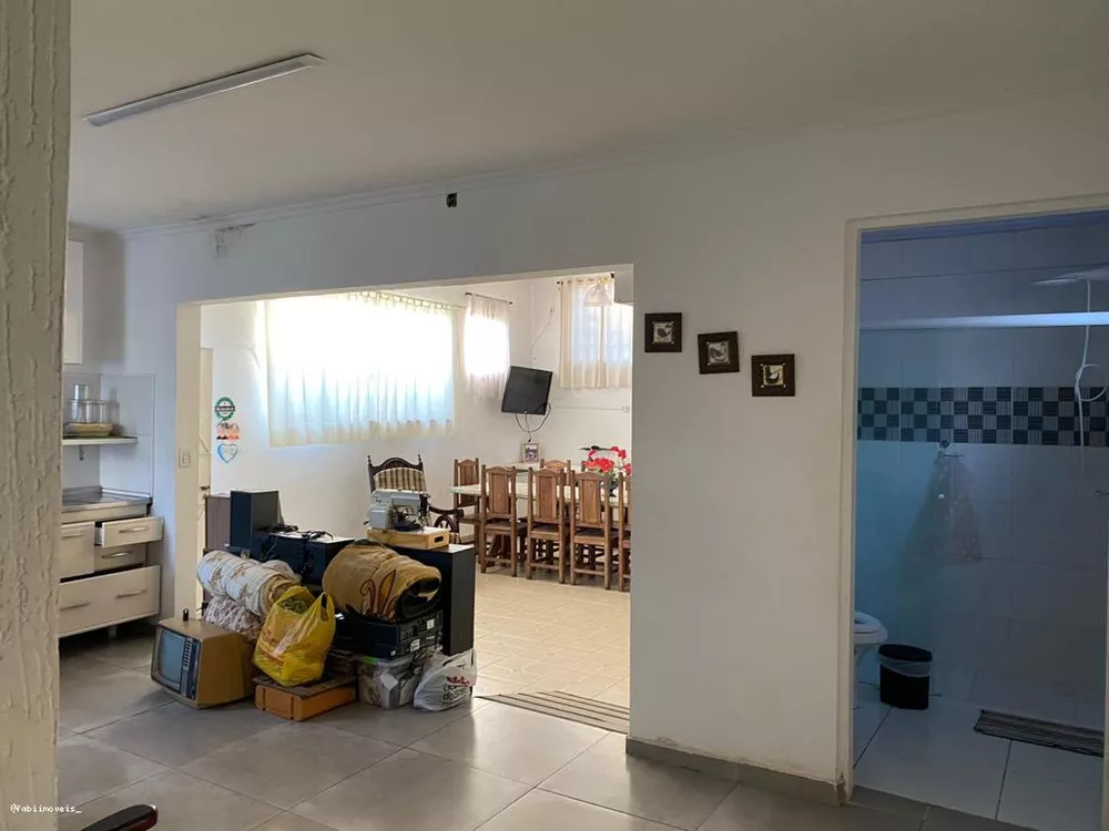 Casa à venda com 3 quartos, 294m² - Foto 7