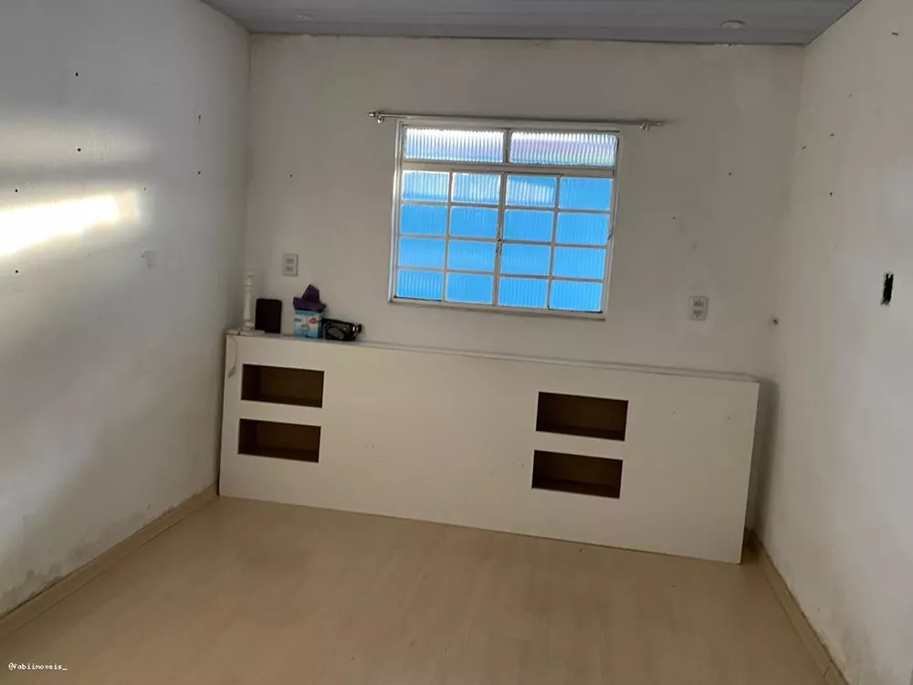 Casa à venda com 3 quartos, 294m² - Foto 5