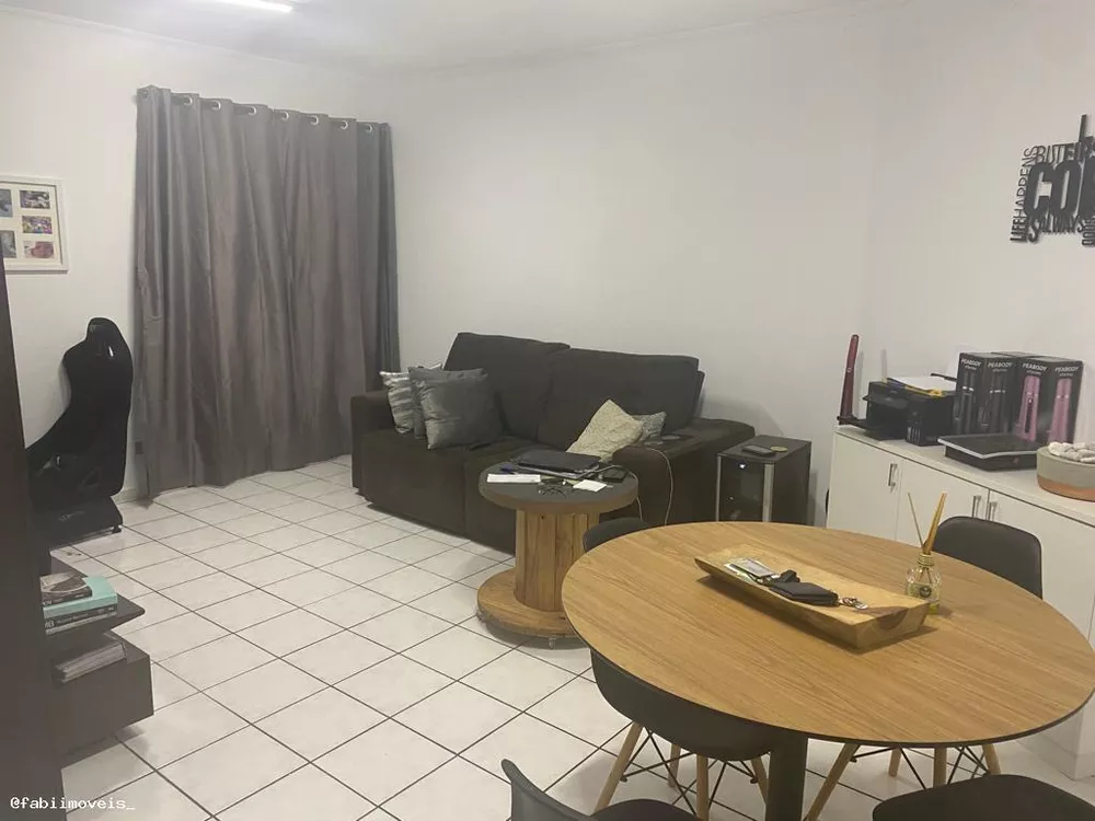 Apartamento à venda com 2 quartos, 74m² - Foto 3