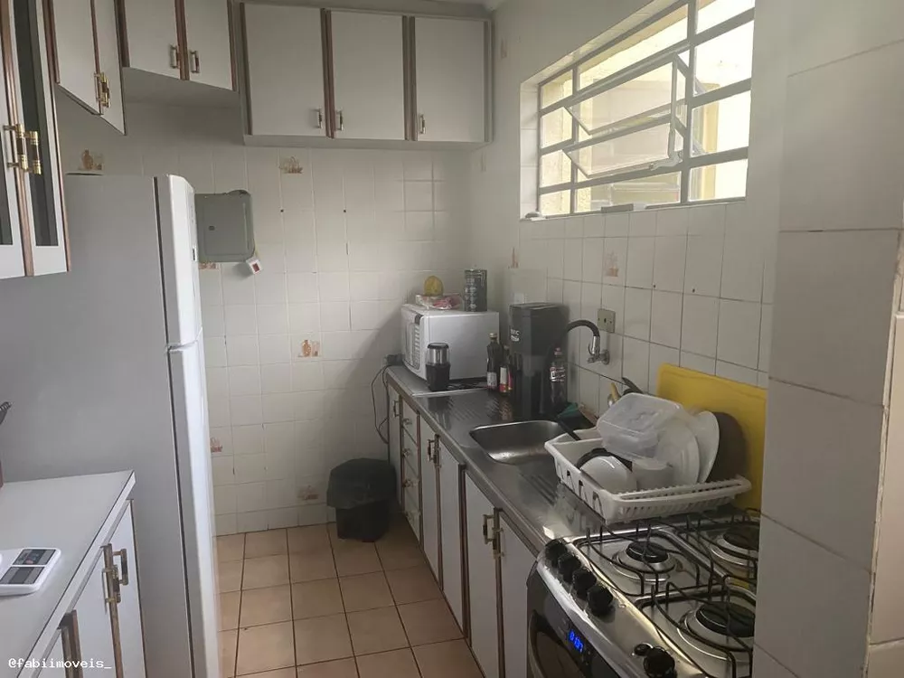 Apartamento à venda com 2 quartos, 74m² - Foto 1