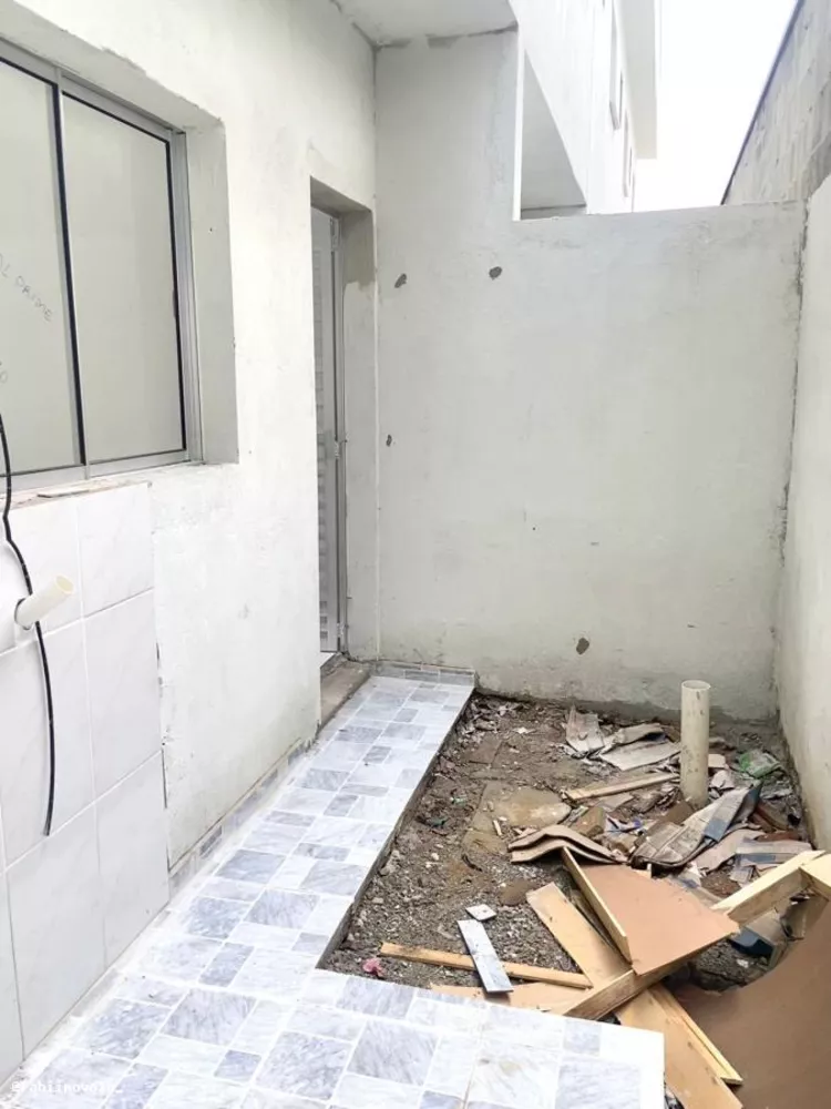 Sobrado à venda com 2 quartos, 57m² - Foto 2