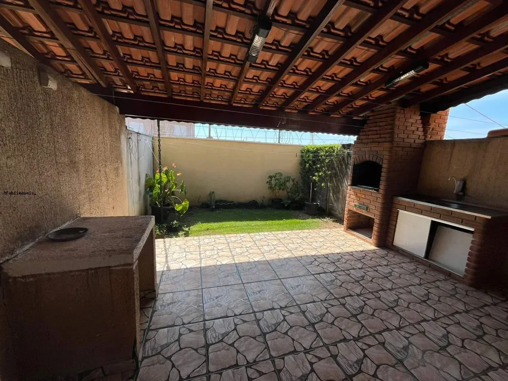 Sobrado, 3 quartos, 96 m² - Foto 2
