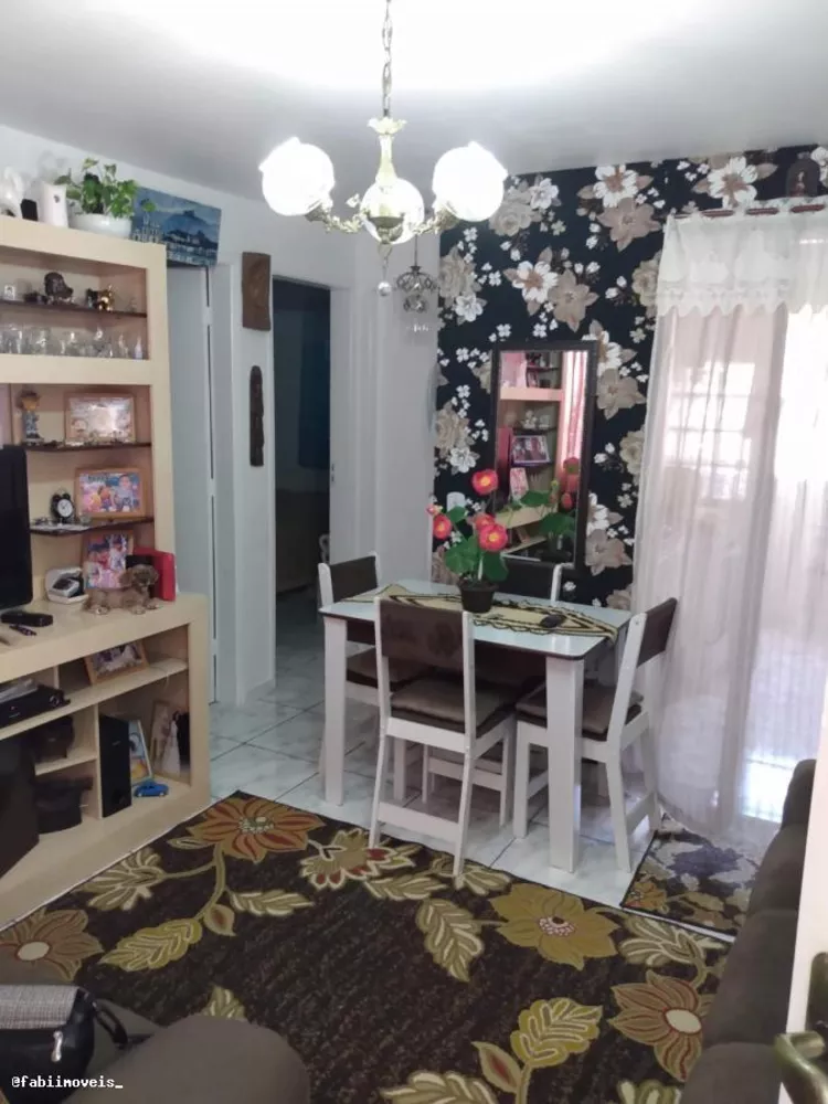 Apartamento à venda com 2 quartos, 43m² - Foto 1