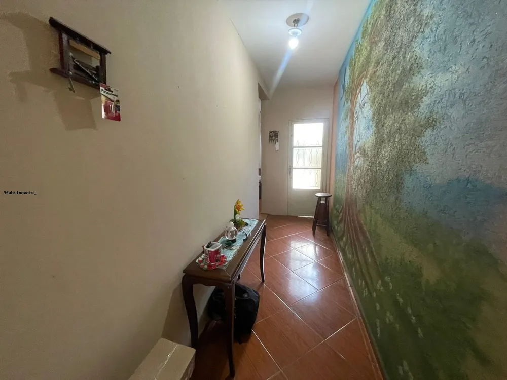 Casa, 4 quartos, 225 m² - Foto 8