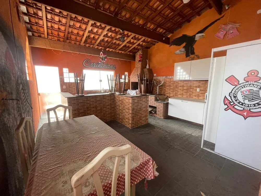 Casa, 4 quartos, 225 m² - Foto 6